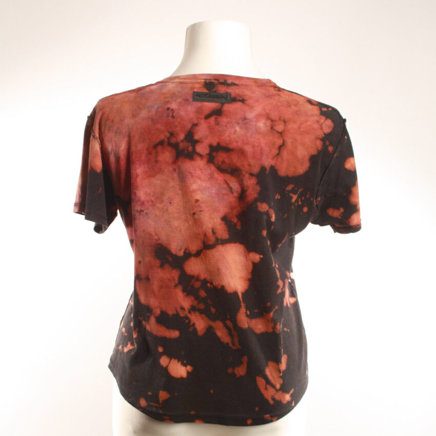 Fancy Upcycling Crop Top aus Second-Hand Merchandise mit Eulen Stempeldruck von Künstlerin Maren Daniels