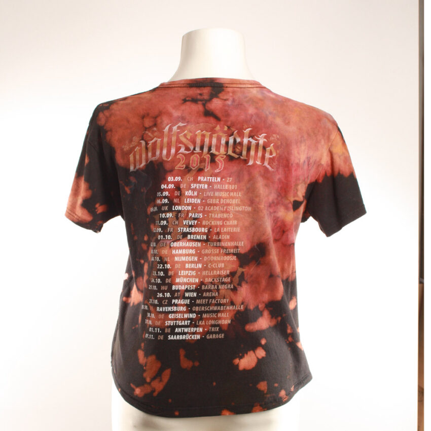 Fancy Upcycling Crop Top aus Second-Hand Merchandise mit Eulen Stempeldruck von Künstlerin Maren Daniels