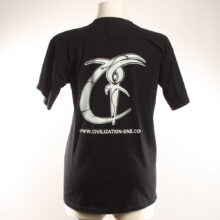 Alextravagant_T-Shirt-Chamaeleon-gelb-schwarz(M)_3 Upcycling T-Shirt aus Second Hand Merchandise mit Chamäleon Stempeldruck von Künstlerin Maren Daniels