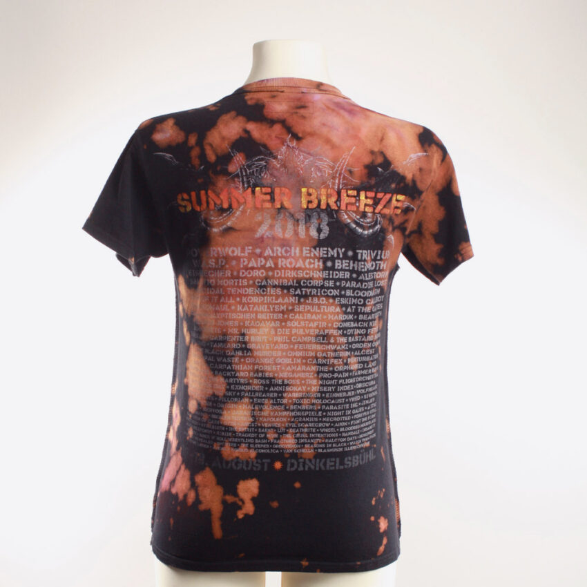 Upcycling T-Shirt aus Second Hand Merchandise mit Fuchs Stempeldruck von Künstlerin Maren Daniels