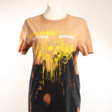 Alextravagant_T-Shirt-Katze-nude-schwarz_1 Upcycling T-Shirt aus Second Hand Merchandise mit Katzen Stempeldruck von Künstlerin Maren Daniels