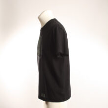 Upcycling T-Shirt aus Second Hand Merchandise mit Lebensbaum Stempeldruck von Künstlerin Maren Daniels