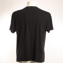 Upcycling T-Shirt aus Second Hand Merchandise mit Lebensbaum Stempeldruck von Künstlerin Maren Daniels