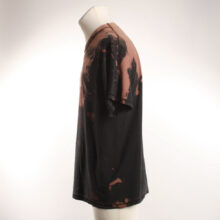 Upcycling T-Shirt aus Second Hand Merchandise mit Native Stempeldruck von Künstlerin Maren Daniels