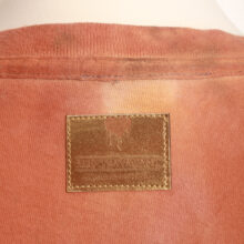 Alextravagant_T-Shirt-Regenbogenfisch-orange-pfirsich-glitzer-grau_6 Upcycling T-Shirt aus Second Hand Merchandise mit Suedseefisch Stempeldruck von Künstlerin Maren Daniels