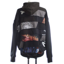 Cooler Oversize Upcycling Hoodie aus Second Hand Merchandise