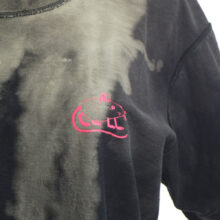 Upcycling T-Shirt aus Second Hand Merchandise mit Motiv "Metal Maus" von Künstler Simon Schirmer (Simmmon)