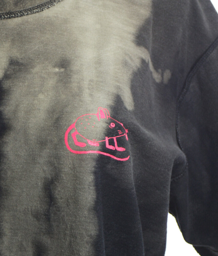 Upcycling T-Shirt aus Second Hand Merchandise mit Motiv "Metal Maus" von Künstler Simon Schirmer (Simmmon)