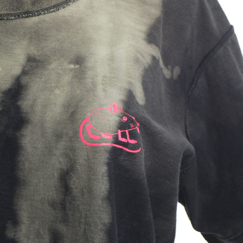 Upcycling T-Shirt aus Second Hand Merchandise mit Motiv "Metal Maus" von Künstler Simon Schirmer (Simmmon)