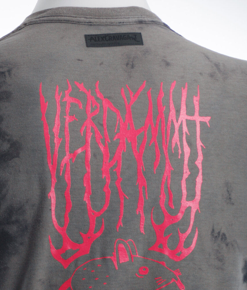 Upcycling T-Shirt aus Second Hand Merchandise mit Motiv "Metal Maus" von Künstler Simon Schirmer (Simmmon)