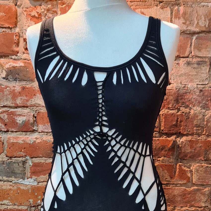 Alextravagant Feuerschwanz und LOTL Merchandise Upcycling Workshop