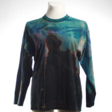 Upcycling Longsleeve aus Second Hand Merchandise mit Motiv "Nimm mich mit" von Künstler und Illustrator Simon Schirmer (Simmmon)