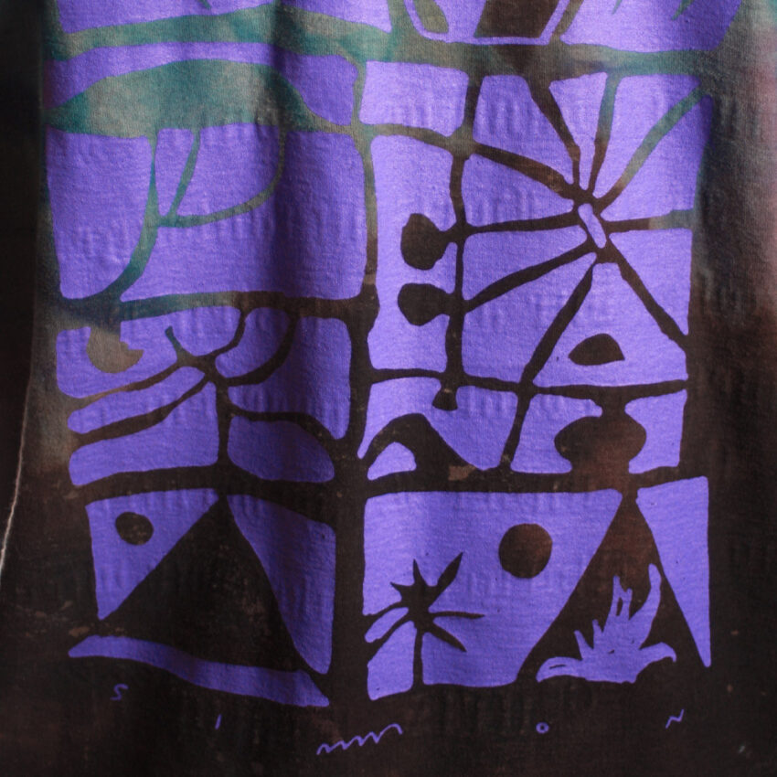 Upcycling Longsleeve aus Second Hand Merchandise mit Motiv "Nimm mich mit" von Künstler und Illustrator Simon Schirmer (Simmmon)