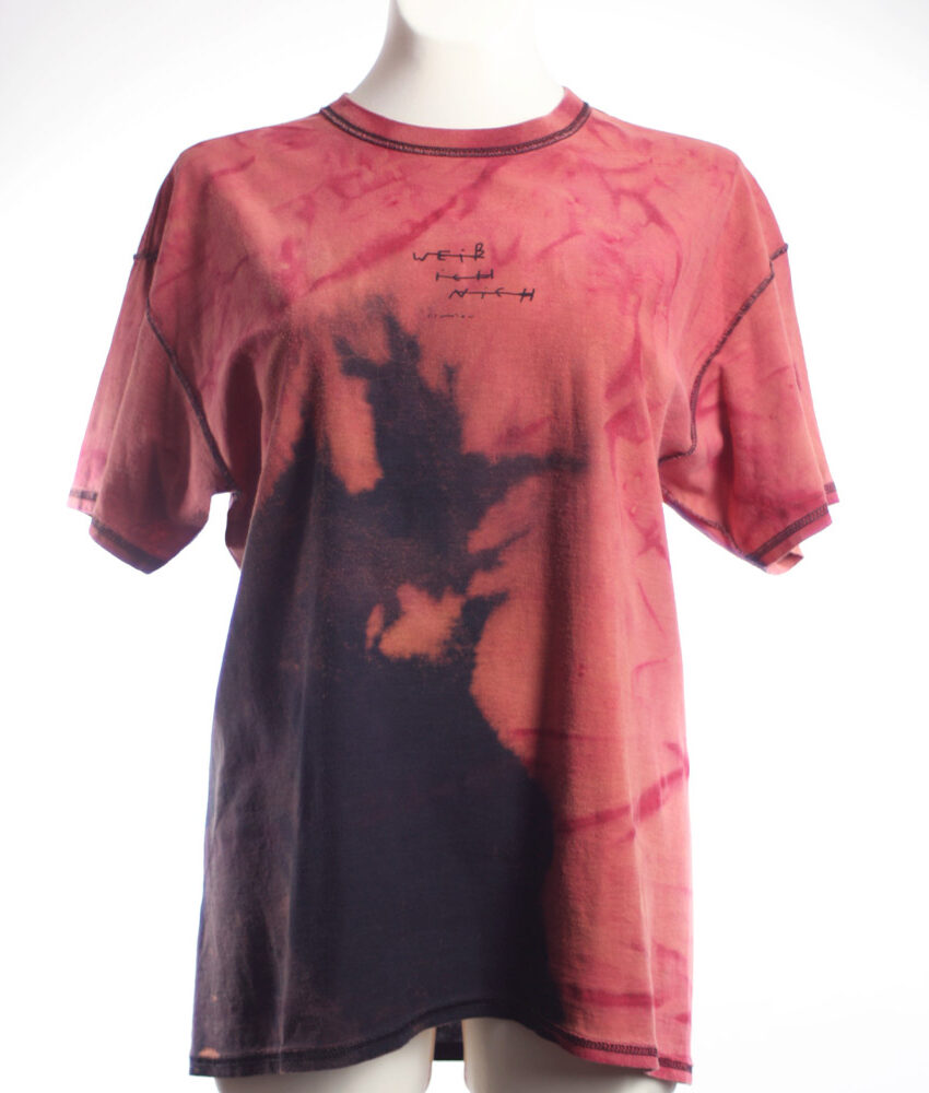 Upcycling T-Shirt aus Second Hand Merchandise mit Motiv "Weiß ich nich" von Künstler und Illustrator Simon Schirmer (Simmmon)