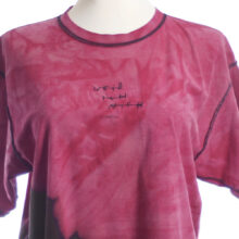 Upcycling T-Shirt aus Second Hand Merchandise mit Motiv "Weiß ich nich" von Künstler und Illustrator Simon Schirmer (Simmmon)