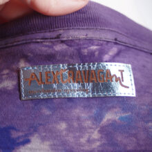 Upcycling T-Shirt aus Second Hand Merchandise mit Motiv "Weiß ich nich" von Künstler und Illustrator Simon Schirmer (Simmmon)