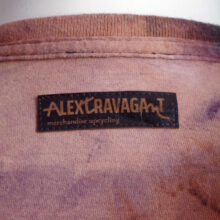 Upcycling T-Shirt aus Second Hand Merchandise mit Motiv "Weiß ich nich" von Künstler und Illustrator Simon Schirmer (Simmmon)