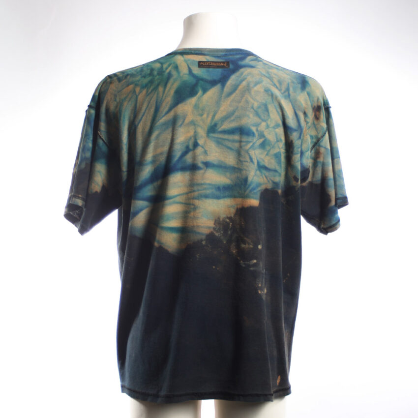 Upcycling T-Shirt aus Second Hand Merchandise mit Motiv "Weiß ich nich" von Künstler und Illustrator Simon Schirmer (Simmmon)