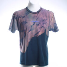 Upcycling T-Shirt aus Second Hand Merchandise mit Motiv "Nimm mich mit" von Künstler und Illustrator Simon Schirmer