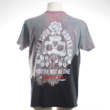 Upcycling T-Shirt aus Second Hand Merchandise mit Motiv "Nimm mich mit" von Künstler und Illustrator Simon Schirmer