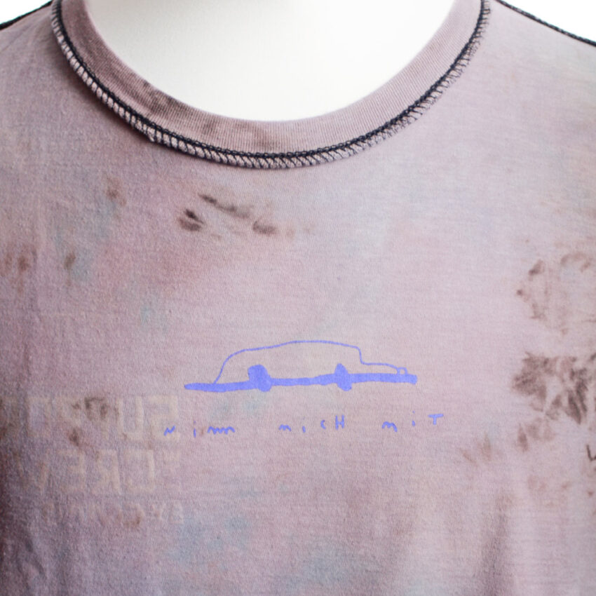 Upcycling T-Shirt aus Second Hand Merchandise mit Motiv "Nimm mich mit" von Künstler und Illustrator Simon Schirmer