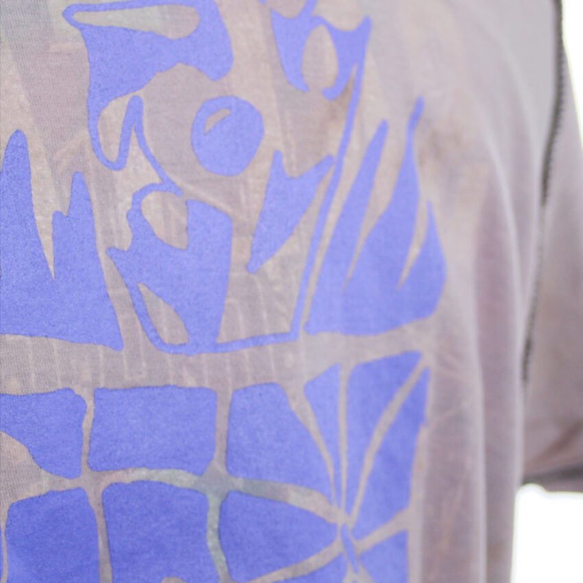 Upcycling T-Shirt aus Second Hand Merchandise mit Motiv "Nimm mich mit" von Künstler und Illustrator Simon Schirmer