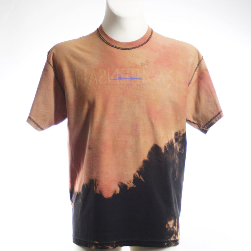 Upcycling T-Shirt aus Second Hand Merchandise mit Motiv "Nimm mich mit" von Künstler und Illustrator Simon Schirmer