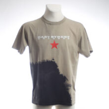 Upcycling T-Shirt aus Second Hand Merchandise mit Motiv "Nimm mich mit" von Künstler und Illustrator Simon Schirmer (Simmmon)