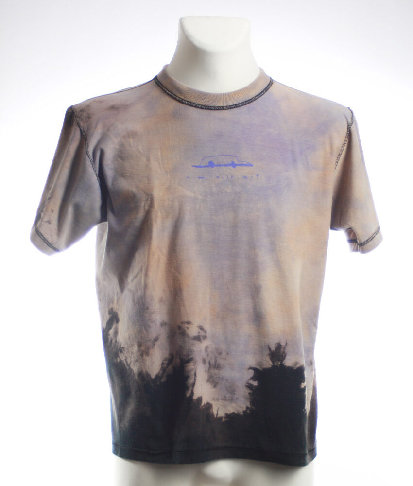 Upcycling T-Shirt aus Second Hand Merchandise mit Motiv "Nimm mich mit" von Künstler und Illustrator Simon Schirmer